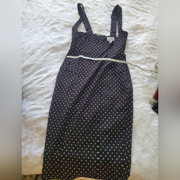 Unique vintage suspenders pencil skirt. - Picture 2 of 3